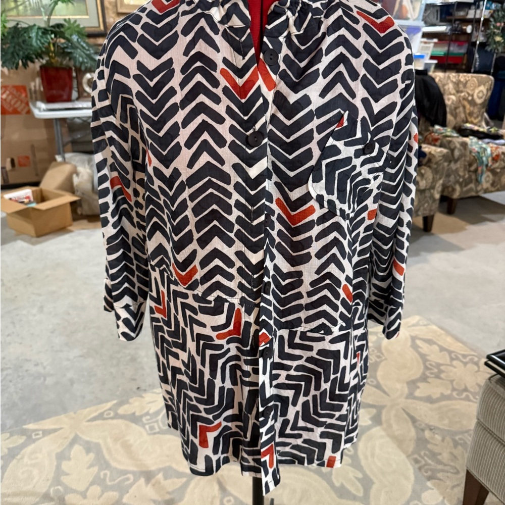 Chevron Patterned Blouse - Black, White, Red